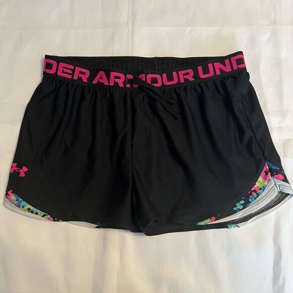 Under Armour Shorts - Picture 1 of 3
